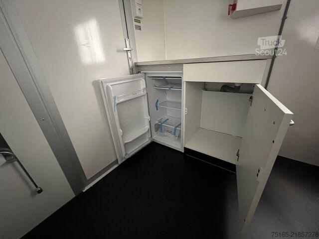 Site caravan Brouwer Group S-350 ca. 6 Personen Bauwagen