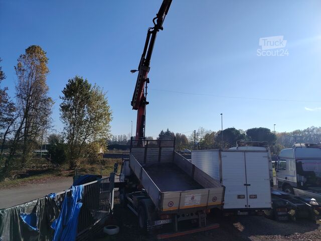 Trilateralis savivartis sunkvežimis su Fas kranu VOLVO FH12