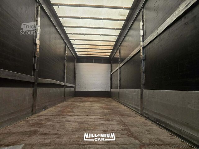 Sunkvežimis su bortiniu ir tentu Iveco EUROCARGO 150E28 CENTINATO 9,60 C/SCOPRI