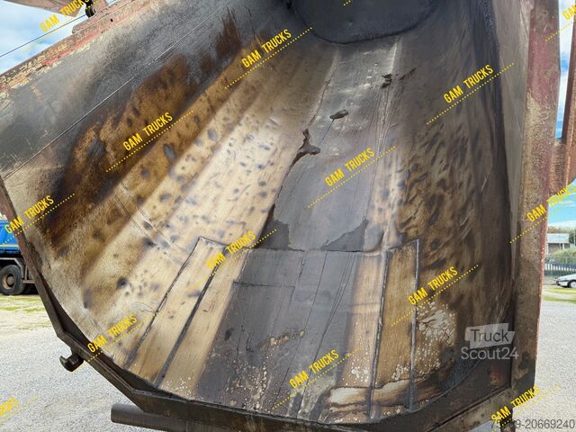 самосвал Mercedes-Benz Actros 4146K Kipper 20cbm 40Ton 8x4