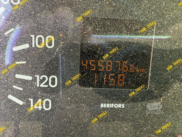 самосвал Mercedes-Benz Actros 4146K Kipper 20cbm 40Ton 8x4