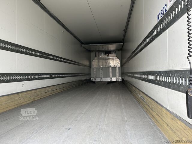 Transport réfrigéré/congélé Krone Cool Liner / City / Thermo King Koeler / Laadkl...