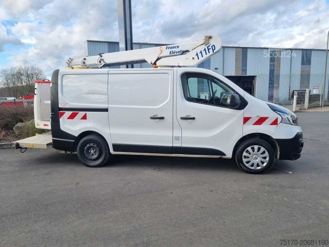 Arbejdsplatform lastbil RENAULT Trafic dCi 120 L1H1 / France Elavateur 10,6m