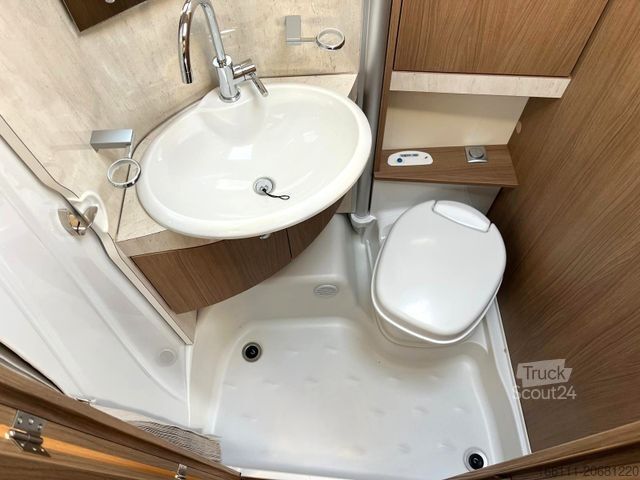 Kamper zintegrowany BÜRSTNER Viseo I 690 G - Einzelbetten -  -