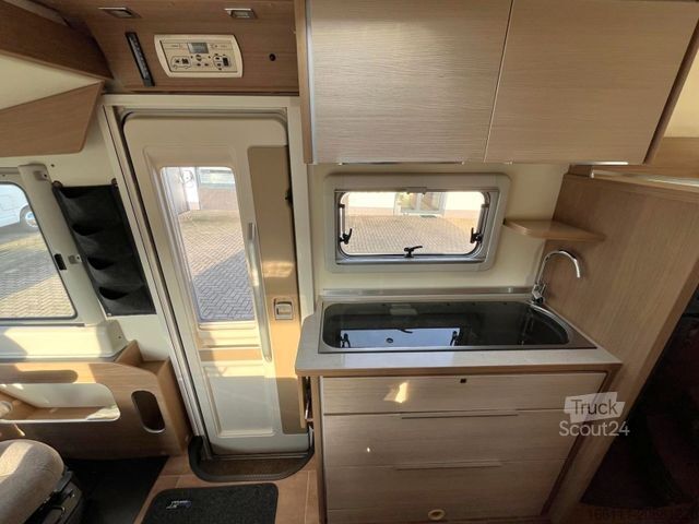 Kamper zintegrowany BÜRSTNER Viseo I 690 G - Einzelbetten -  -