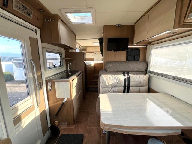 Kamper zintegrowany BÜRSTNER Viseo I 690 G - Einzelbetten -  -