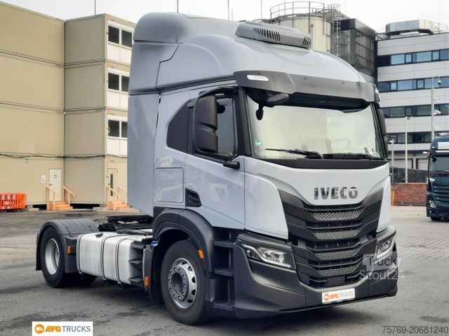 Standard trækkerunit IVECO S-WAY 480 Intarder Standklima 2 x Tank