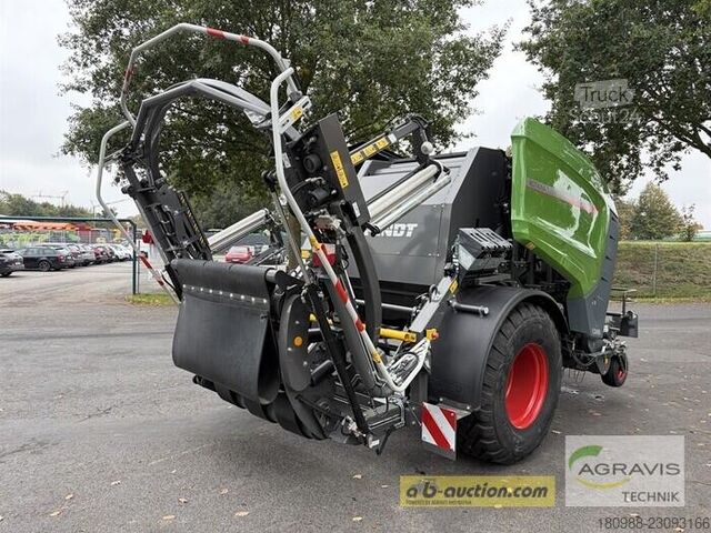 Landmaschine Fendt ROTANA 130 F COMBI