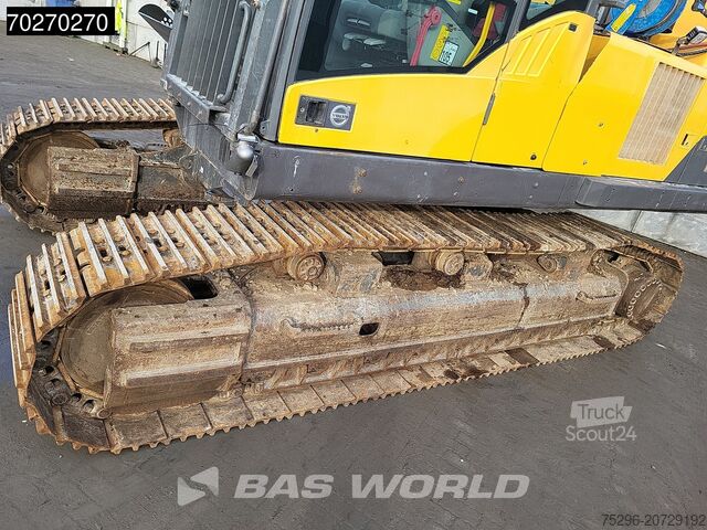 Гусеничный экскаватор Volvo EC380 DHR UHD - Dutch Machine