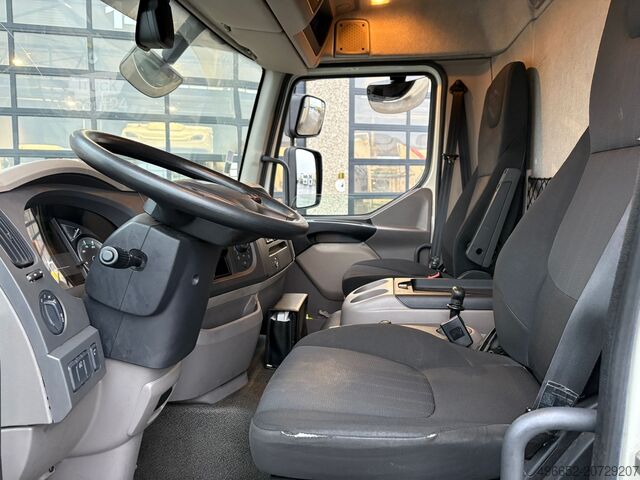 фургон грузовик DAF LF 230 FA