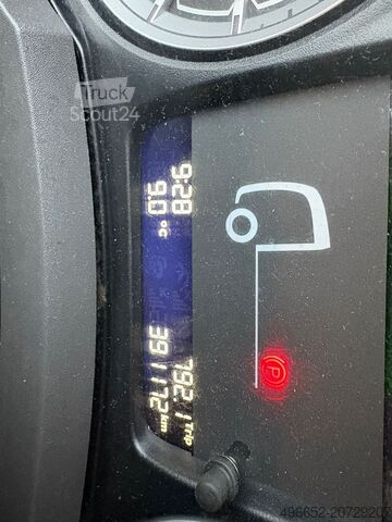 фургон грузовик DAF LF 230 FA