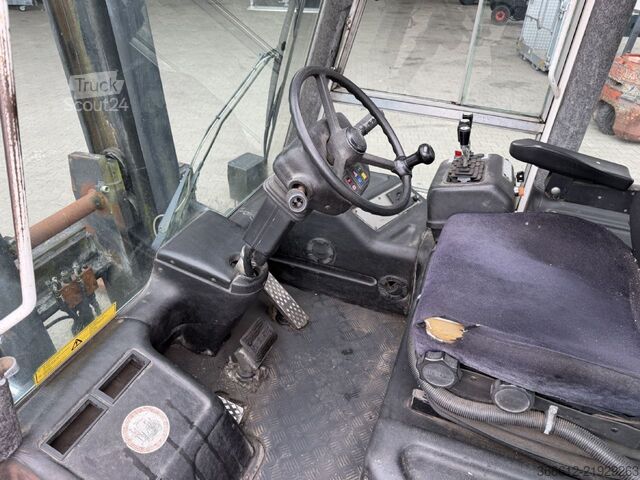 رافعة شوكية أمامية Dan Truck D9006