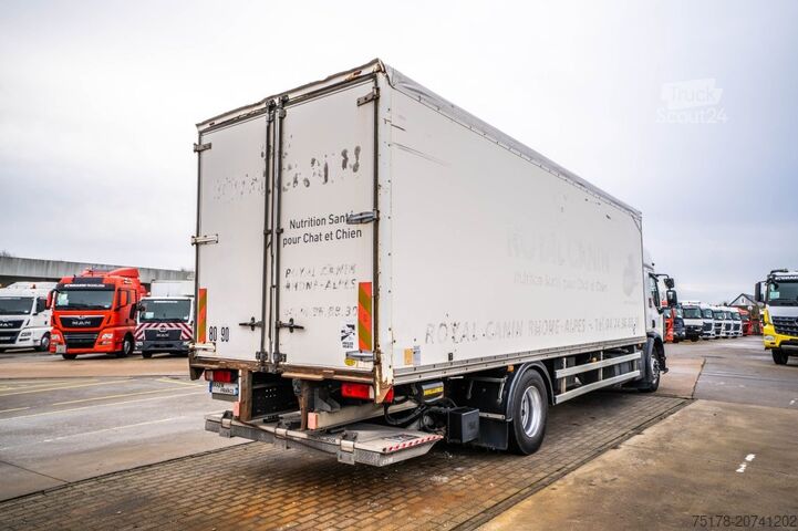 Resväska RENAULT D 19 280 WIDE + DHOLLANDIA 3 T.