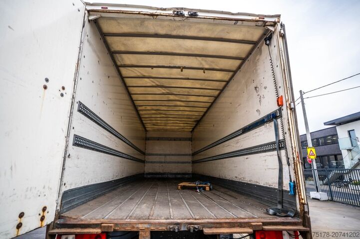 Resväska RENAULT D 19 280 WIDE + DHOLLANDIA 3 T.