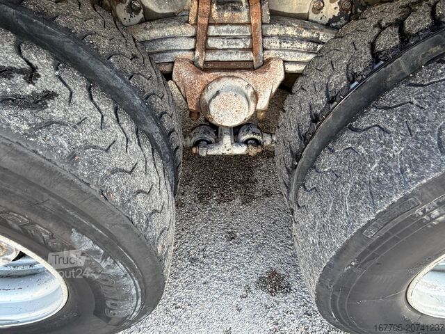 Auto betonowóz Astra HD9 84.48-80