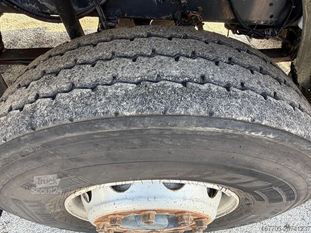 Auto betonowóz Astra HD9 84.48-80