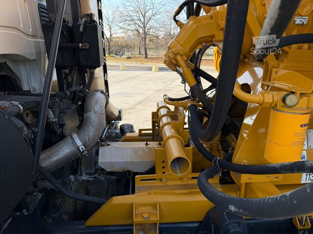 Auto betonowóz Astra HD9 84.48