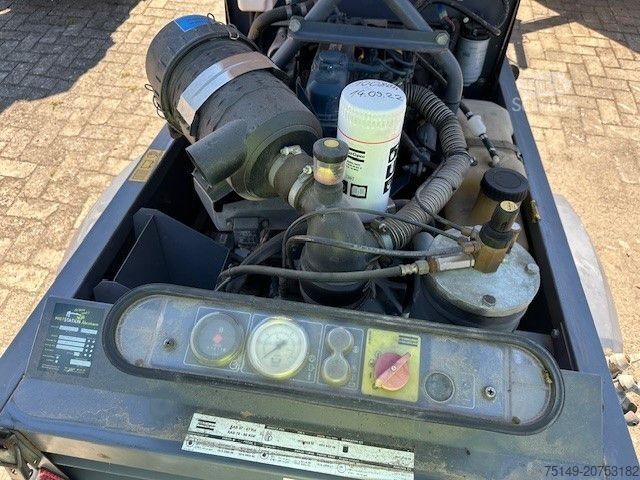 Autotrailer ATLAS Atlas-Copco XAS 37, Kompressor, 7bar, Kubota