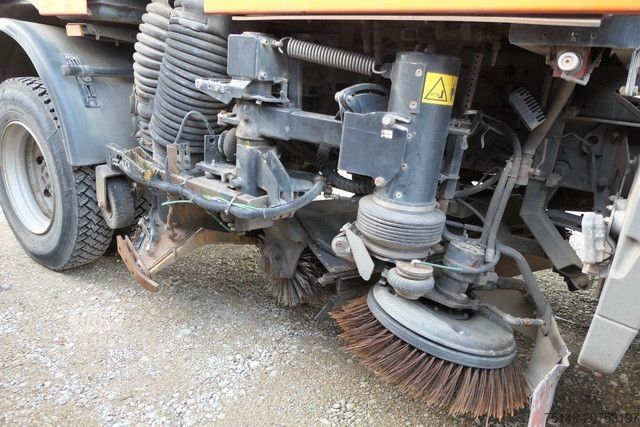 Veegmachine MERCEDES-BENZ 1323 L Atego 4x2, Faun Vaajet 6 R, Wassertank