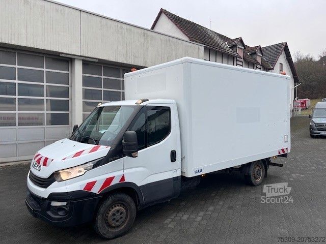 Vrachtwagen met bakwagen IVECO Daily 35-160 Koffer/LBW/Klima/R Kamera/Standheiz
