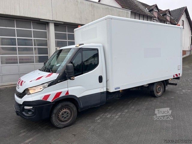 Vrachtwagen met bakwagen IVECO Daily 35-160 Koffer/LBW/Klima/R Kamera/Standheiz