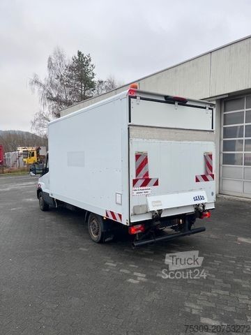 Vrachtwagen met bakwagen IVECO Daily 35-160 Koffer/LBW/Klima/R Kamera/Standheiz