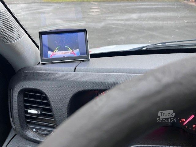 Vrachtwagen met bakwagen IVECO Daily 35-160 Koffer/LBW/Klima/R Kamera/Standheiz