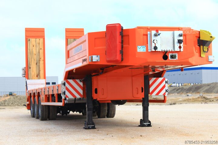 Alçak yataklı yarı römork inşaat makinesi taşımak için LOWBED TRAILER 2026