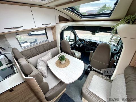 Halvintegrerad husbil Eura Mobil Profila T 726 EB 170 PS * Automatik * Mercedes