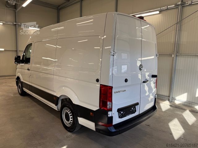 Panelvan VOLKSWAGEN Crafter Kasten Kasten 35 4MOTION CAMERA+360PARK