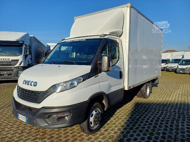 Furgão fechado IVECO DAILY 35C14