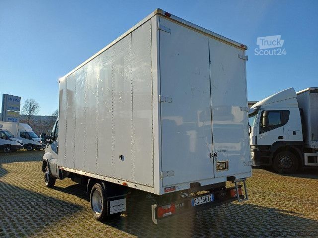 Furgão fechado IVECO DAILY 35C14