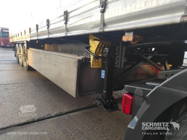 Ανοιχτό ημιρυμουλκούμενο με μουσαμά Schmitz Cargobull Curtainsider Standard