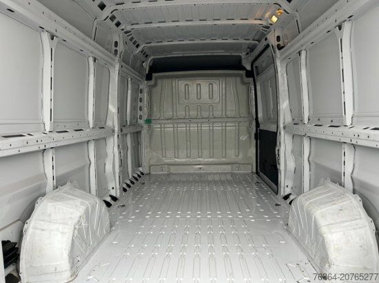 Panelvan PEUGEOT BOXER KASTENWAGEN L3H2
