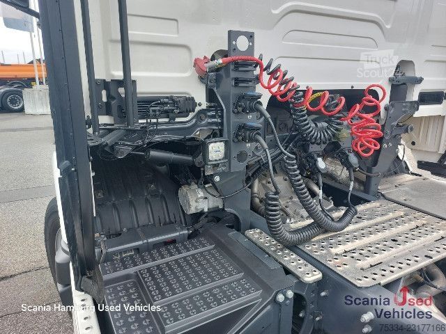 Standardní tahač Scania R 460 A4x2NA