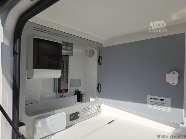 Biltransporttrailer trailershop TMC 25 Mini Tommy schlafen campen reisen