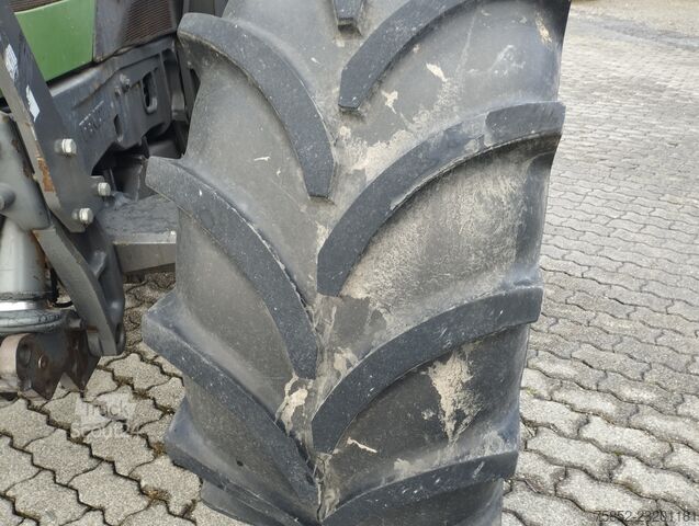 Traktor Fendt 716 Vario Favorit