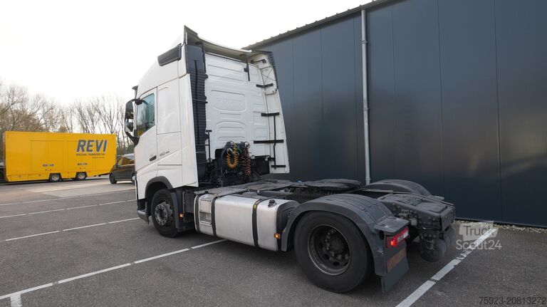 Standard-SZM Volvo FH 460 GLOBETROTTER EURO 6 714.400KM