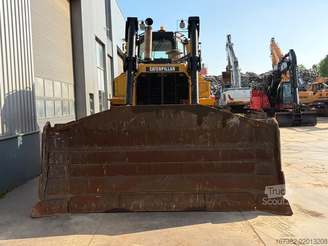 Lyginimo mašina Caterpillar D8R - Single Shank Ripper