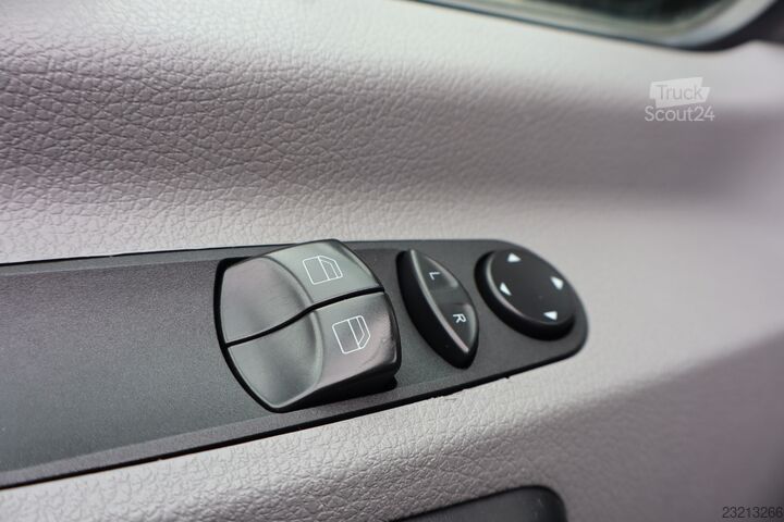 Furgona šasija VW Crafter 2.0 TDI Fahrgestell/ n. Kupplung