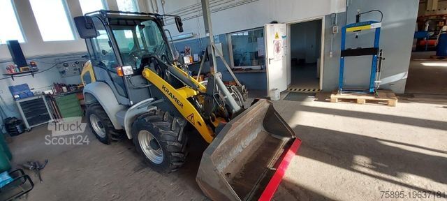 Riteņu iekrāvējs KRAMER 5050