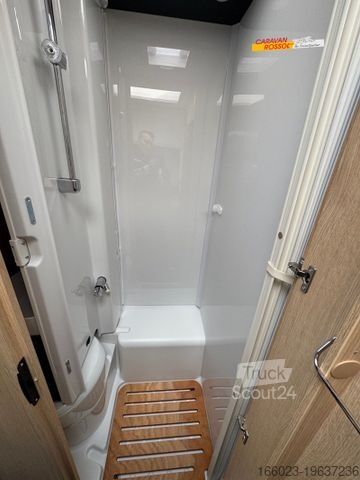 Yarı entegre karavan SUNLIGHT Adventure T Ford 670S