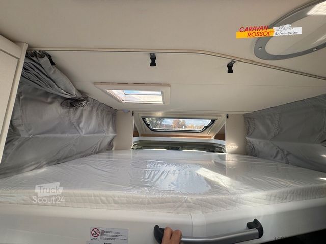 Yarı entegre karavan SUNLIGHT Adventure T 67S Winteraktion