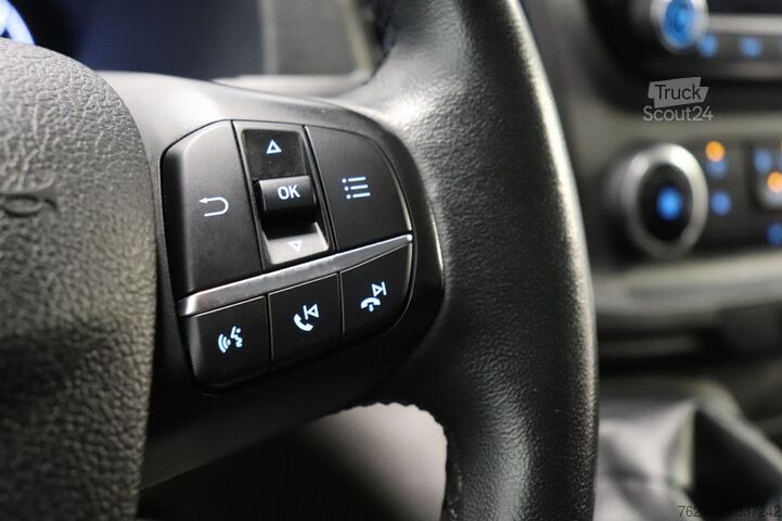 Slēgtais furgons Ford Transit 2.0 TDCI 130PK L3H2 EURO 6 Airco - Crui...