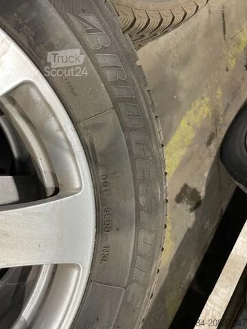 Wheels with tire set Bridgestone *Mercedes velgen 17 inch met Bridgestone banden...