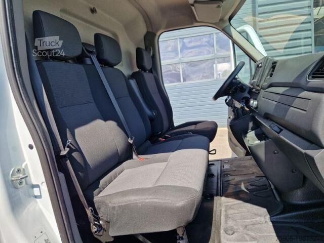 Fourgon tôlé Renault Master L3H2 150