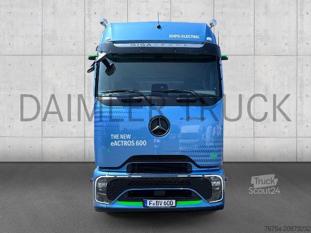Standardní tahač Mercedes-Benz eActros 600 LS GigaSpace SHZ Standklima