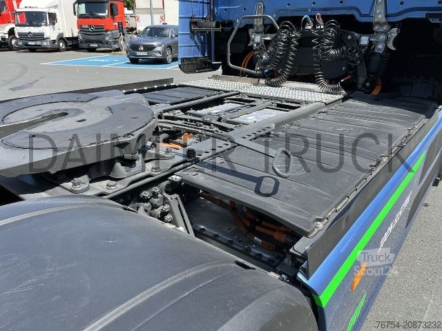 Standardní tahač Mercedes-Benz eActros 600 LS GigaSpace SHZ Standklima