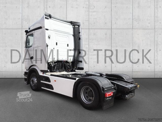 Standardní tahač Mercedes-Benz Actros 1845 LS ProCabin Retarder Klimaautom.