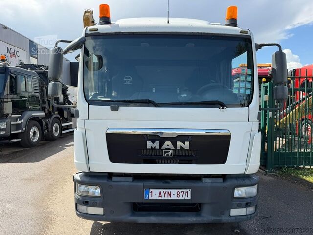Kufr MAN TGL 8.180 CLOSED BOX / KOFFER (6m10 x 2m48 x 2m...